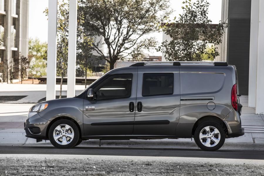  Dodge Ram ProMaster City SLT Wagon 2015 года  (фото 18 из 22)